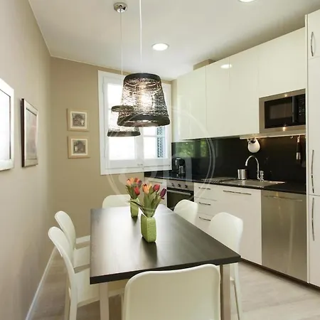 Hermoso Junto A La Sagrada Familia Apartamento Barcelona